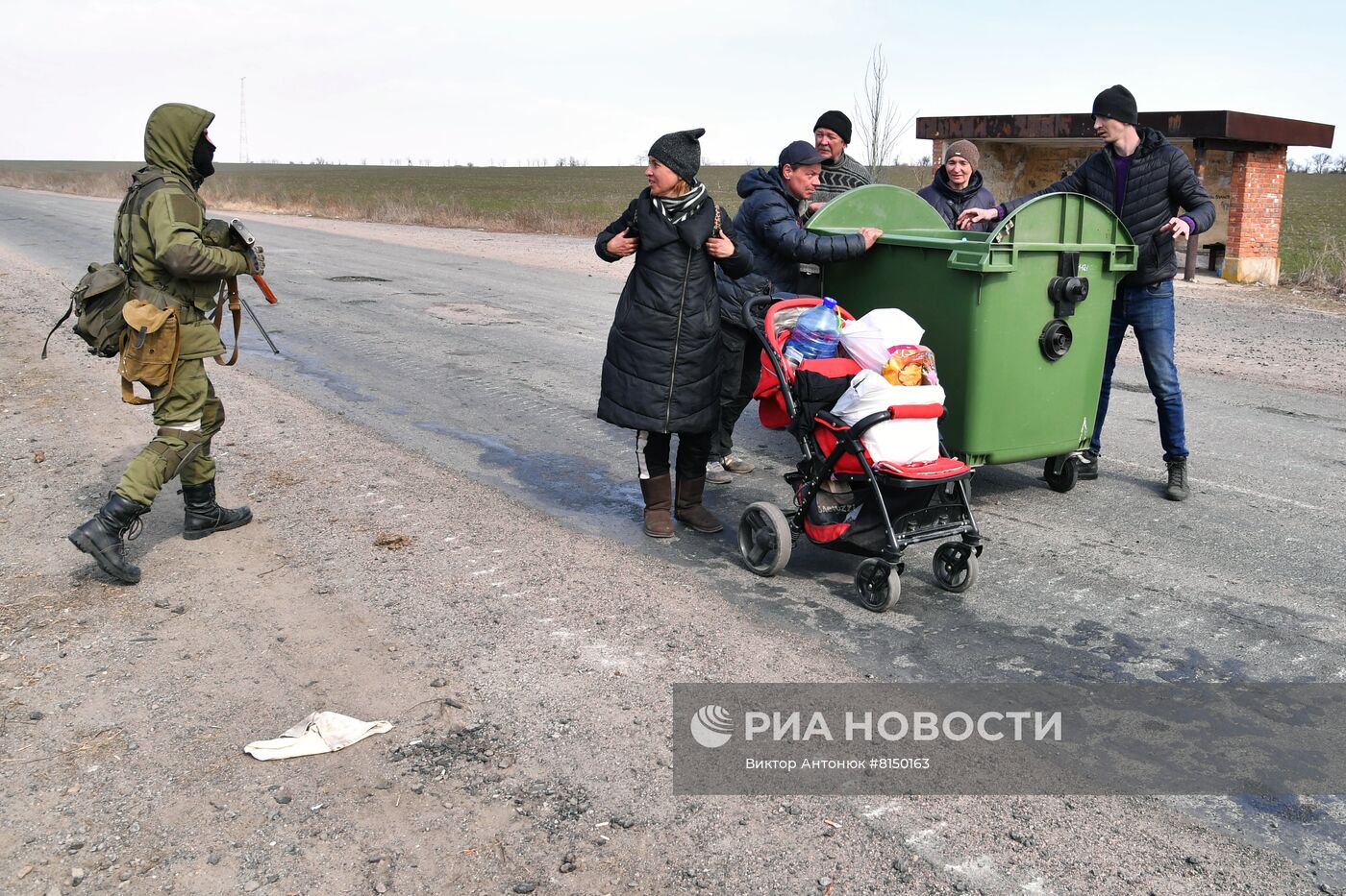 Продолжается освобождение Мариуполя