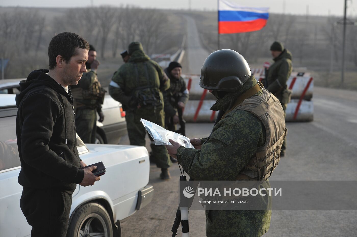 Продолжается освобождение Мариуполя