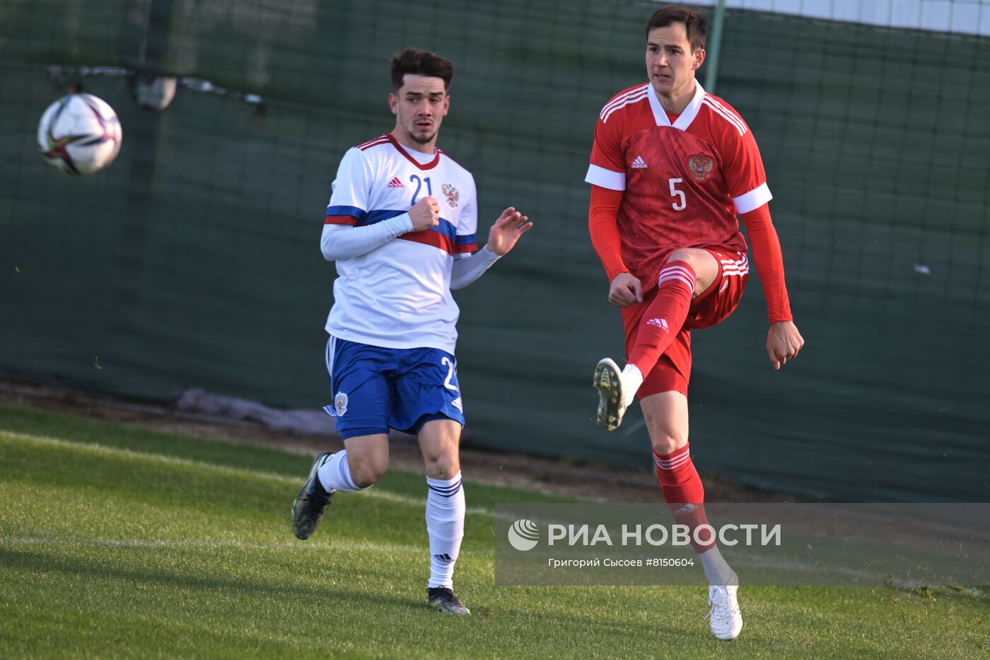 Футбол. Учебно-тренировочный сбор национальной и молодежной команд