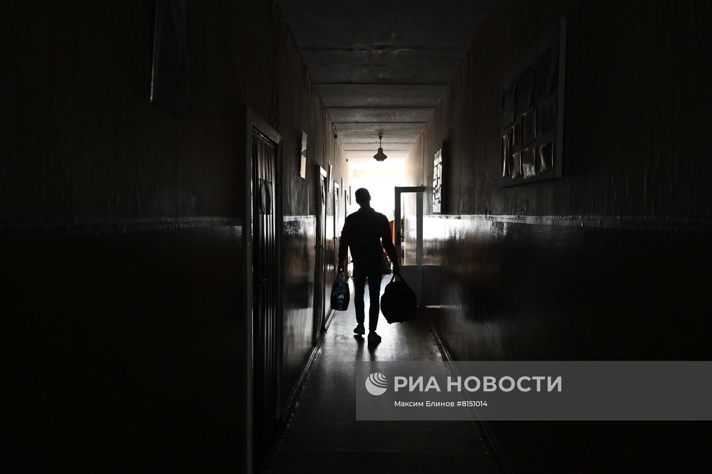 Беженцы из Мариуполя в селе Никольское