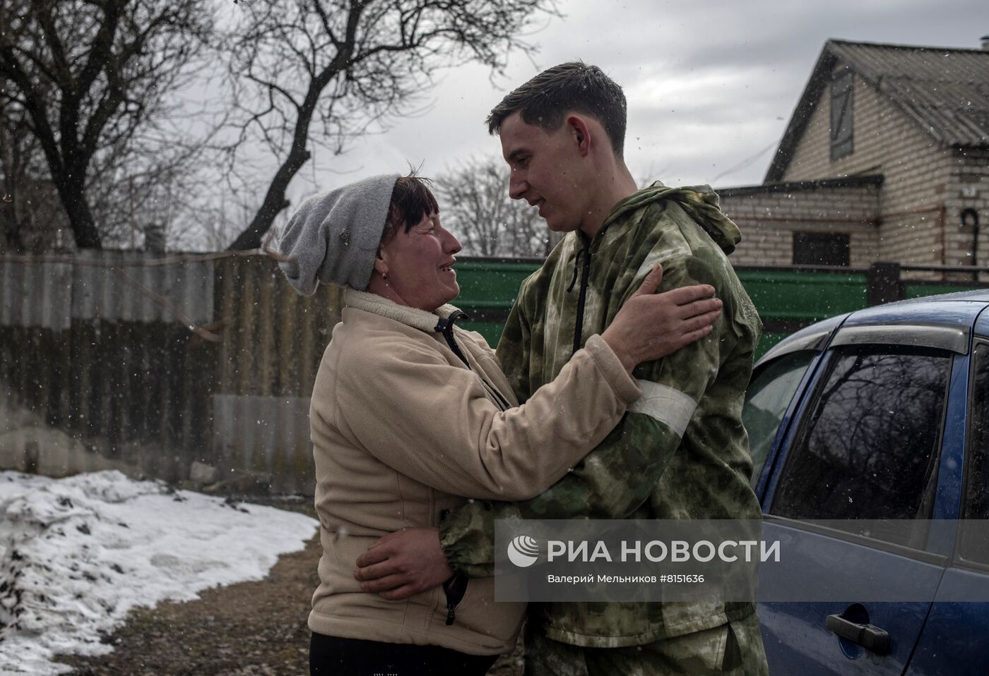 Воссоединение семьи на освобожденных Народной милицией ЛНР территориях