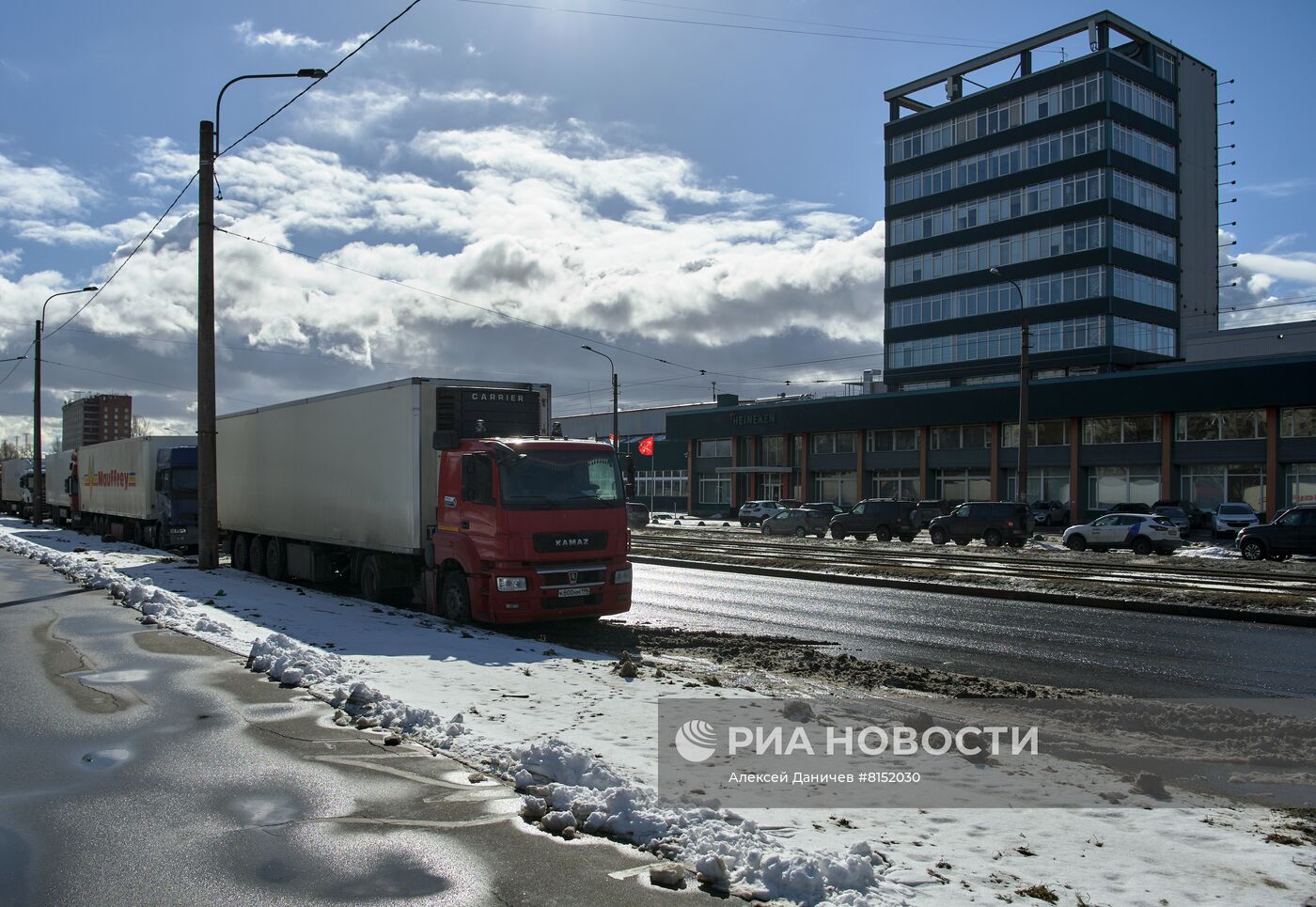 Heineken объявила о передаче своего бизнеса в России новым владельцам