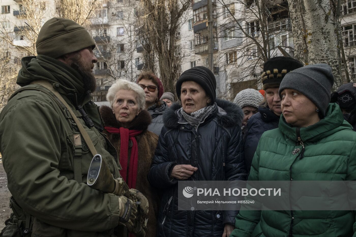 Мотоклуб "Ночные волки" передал гумпомощь жителям ЛНР