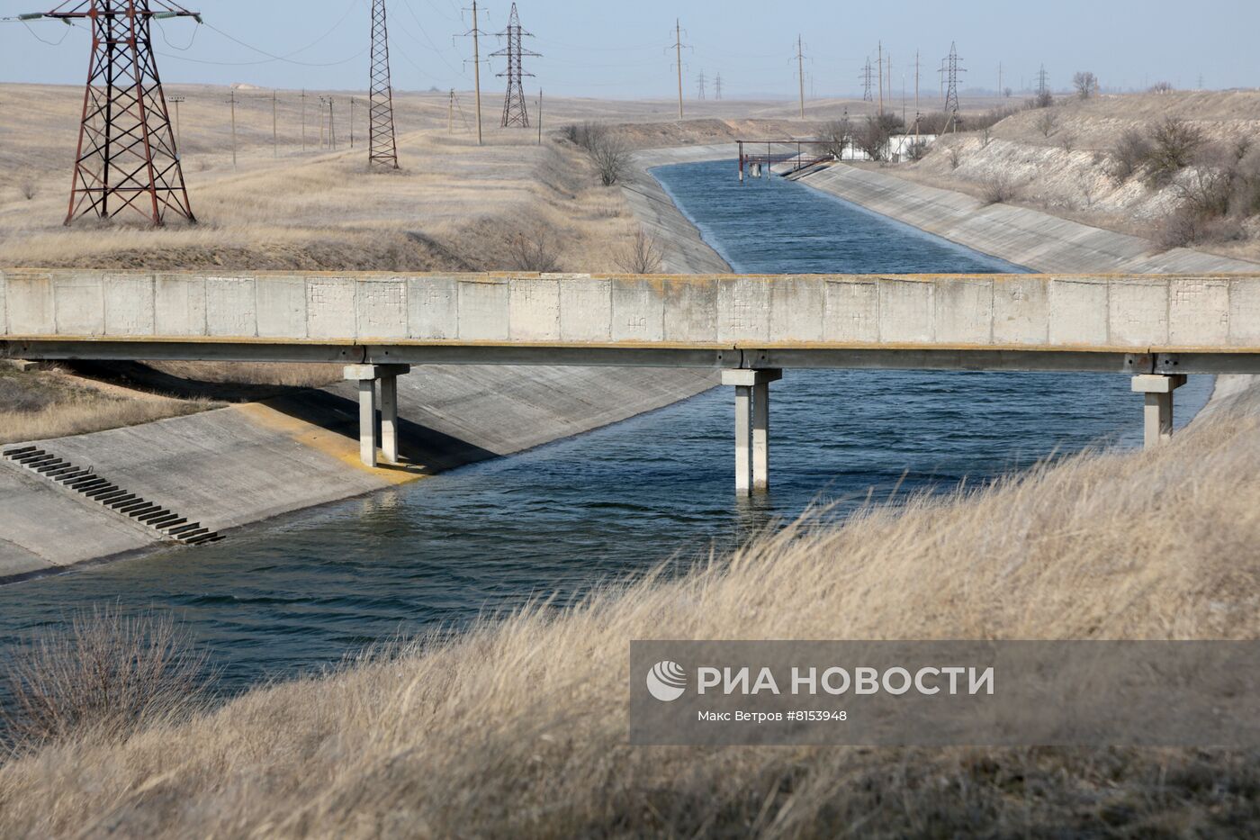 Заработала первая насосная станция Северо-Крымского канала