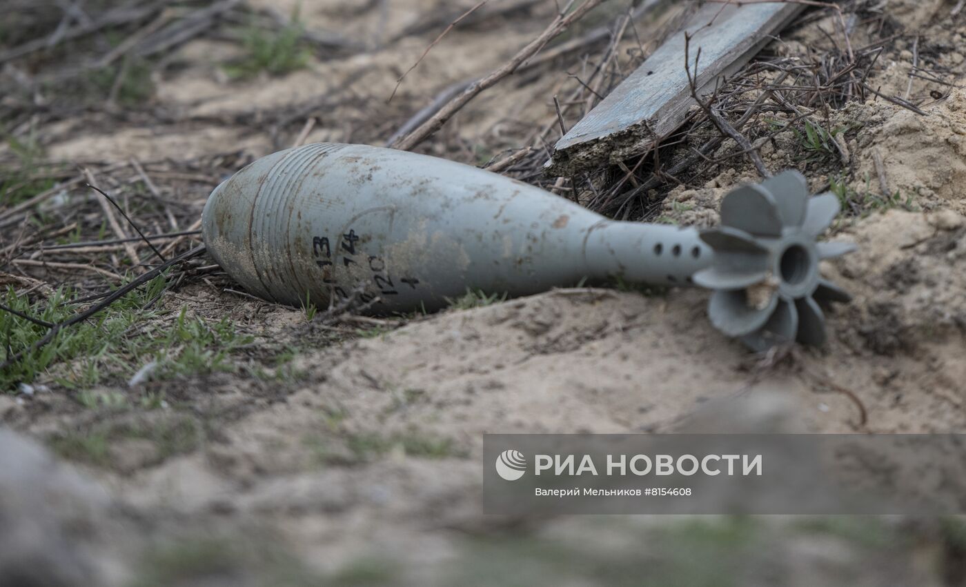 Саперы МЧС ЛНР обследуют территорию Луганской ТЭС