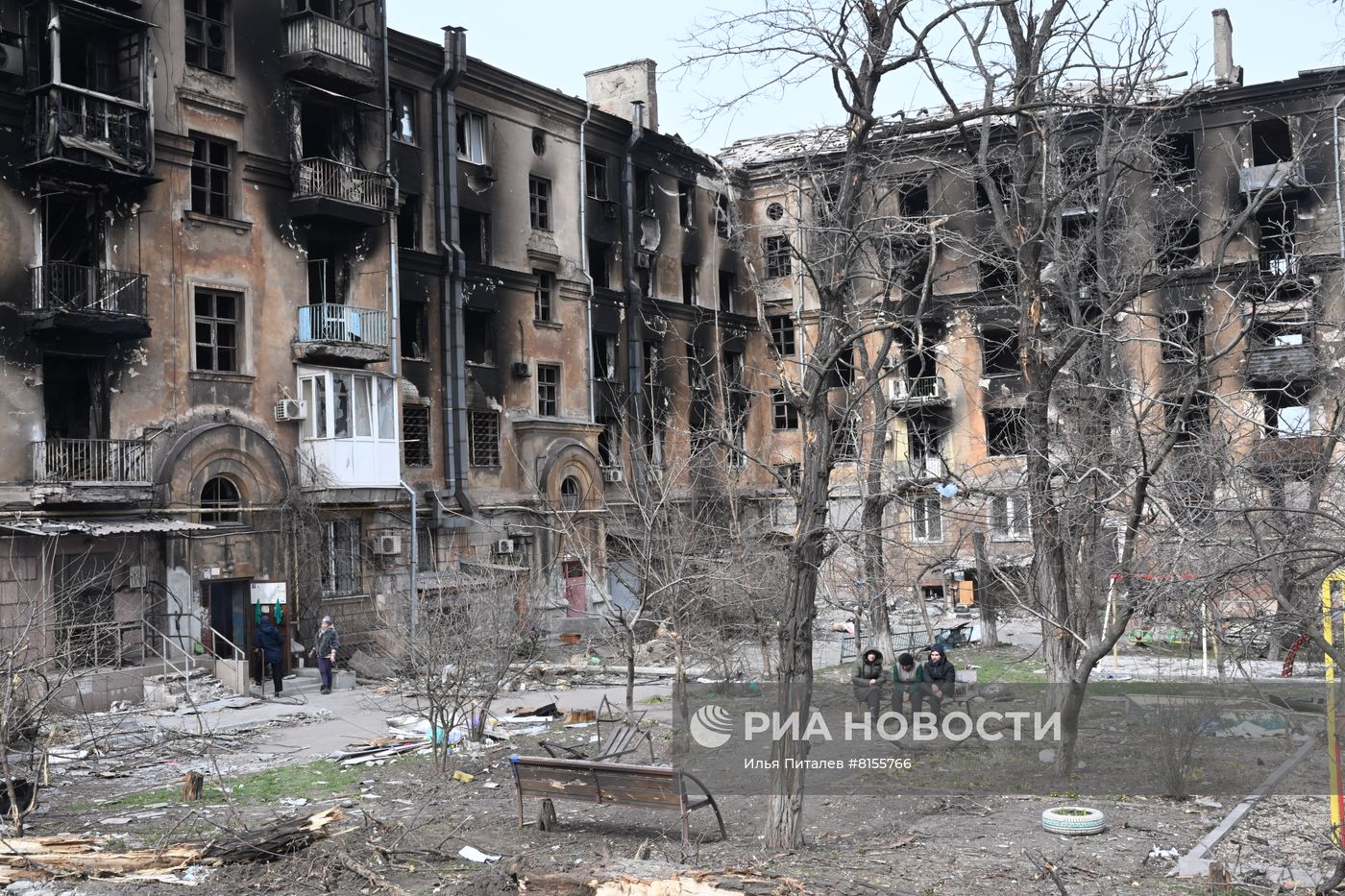Центр Мариуполя после отступления ВСУ