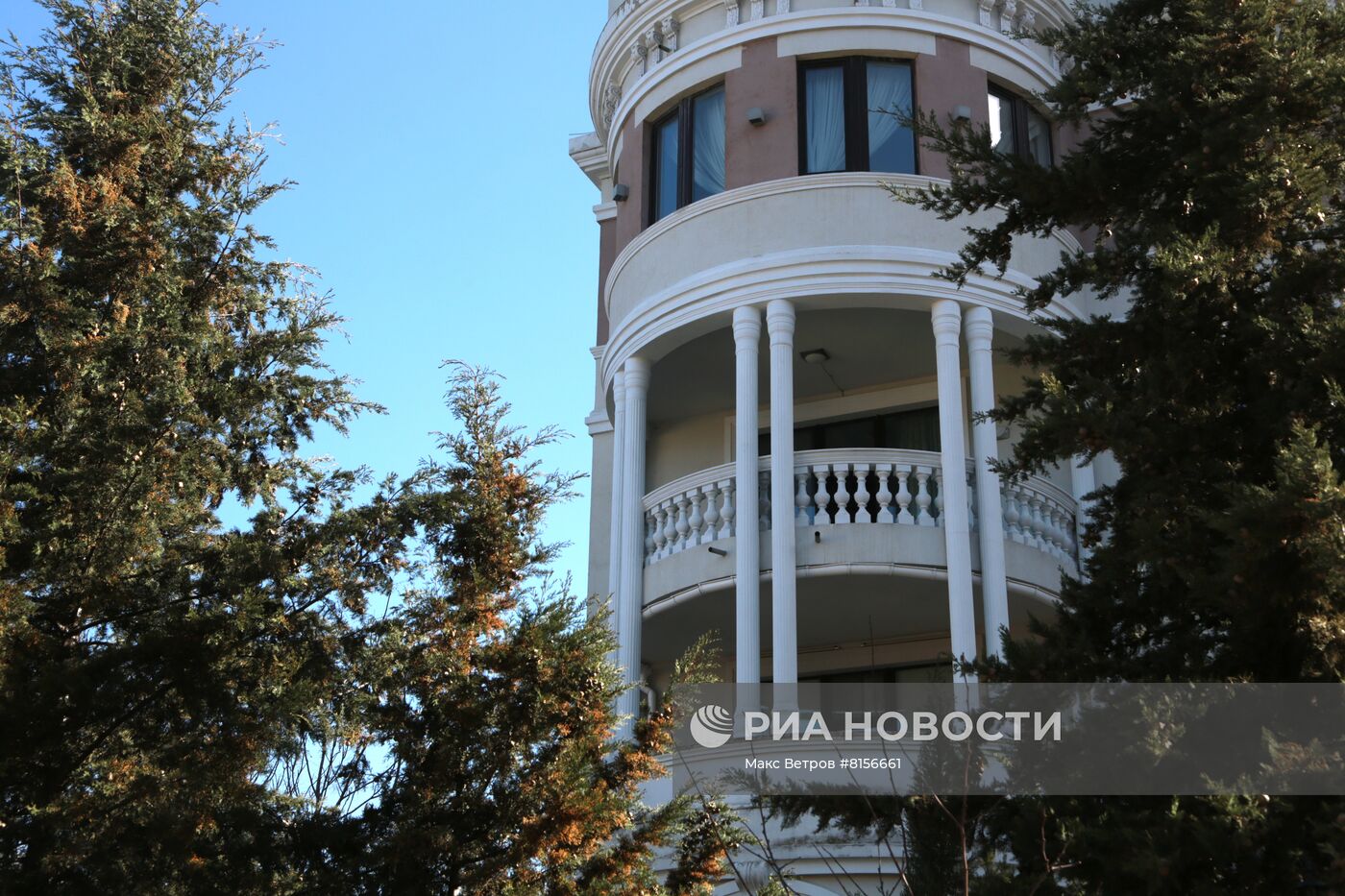 В Крыму могут национализировать имущество президента Украины В. Зеленского