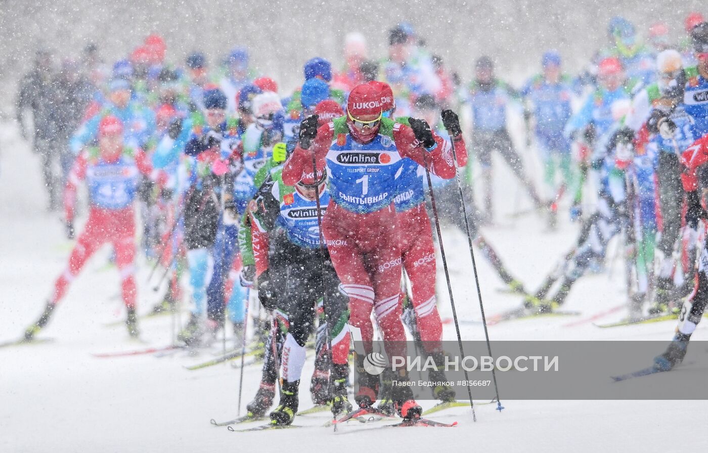 Лыжные гонки. Чемпионат России. Мужчины. Масс-старт