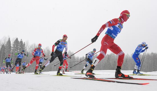 Лыжные гонки. Чемпионат России. Мужчины. Масс-старт