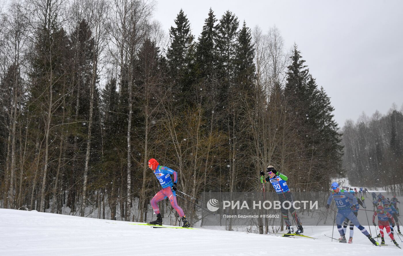 Лыжные гонки. Чемпионат России. Мужчины. Масс-старт