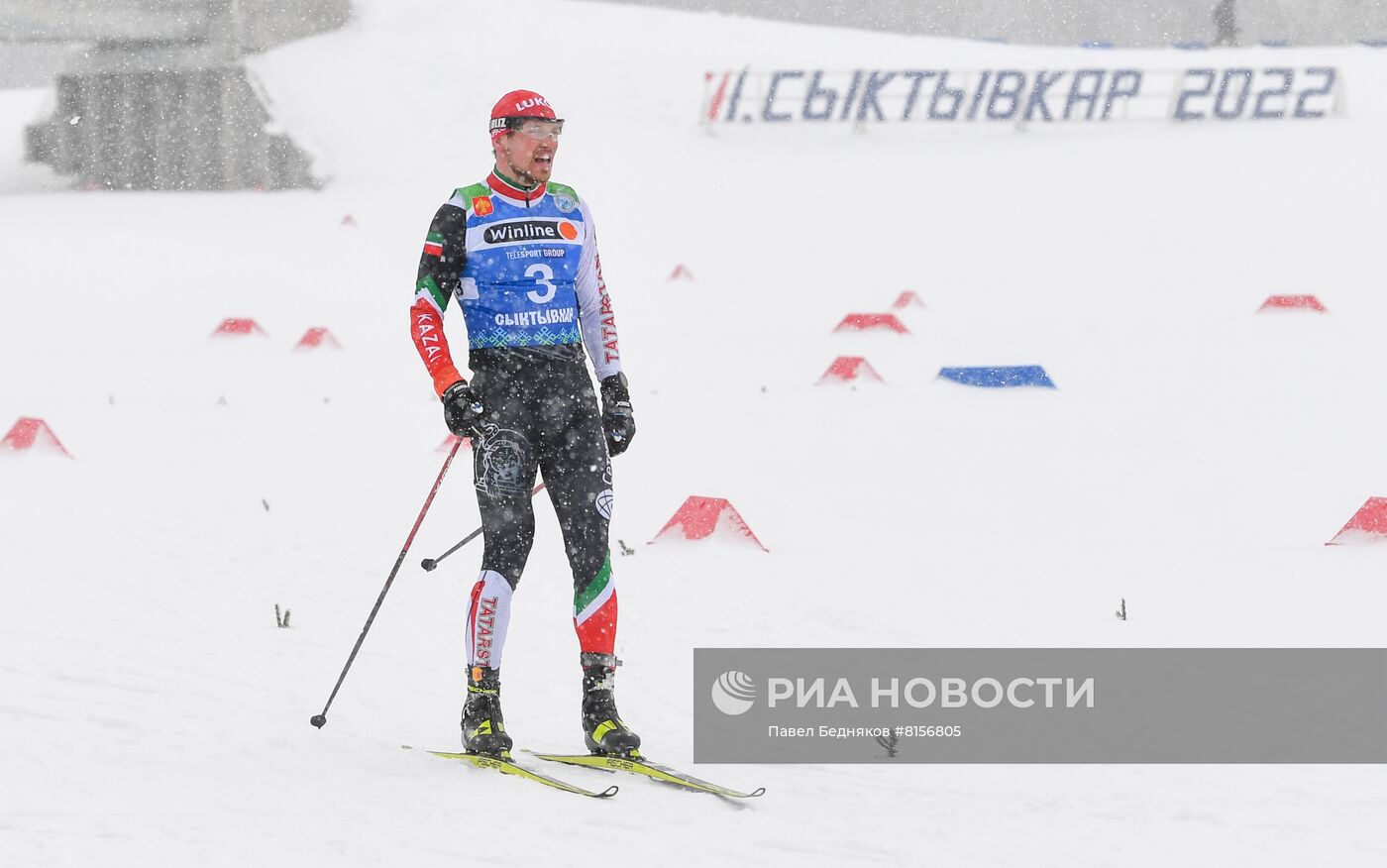 Лыжные гонки. Чемпионат России. Мужчины. Масс-старт