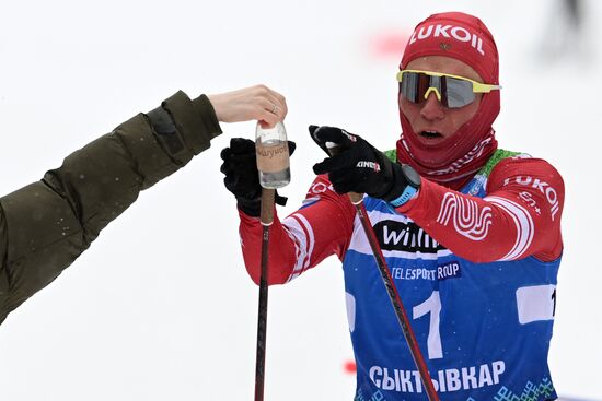 Лыжные гонки. Чемпионат России. Мужчины. Масс-старт