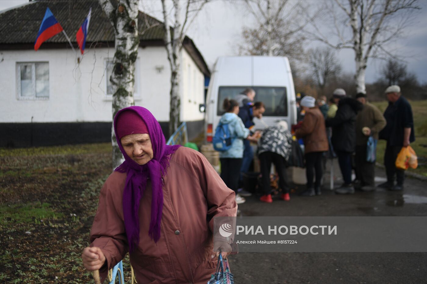Общественная организация "Пища жизни. Донбасс" доставила гумпомощь в села Крымское и Трехизбенка в ЛНР