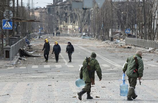Повседневная жизнь в Мариуполе