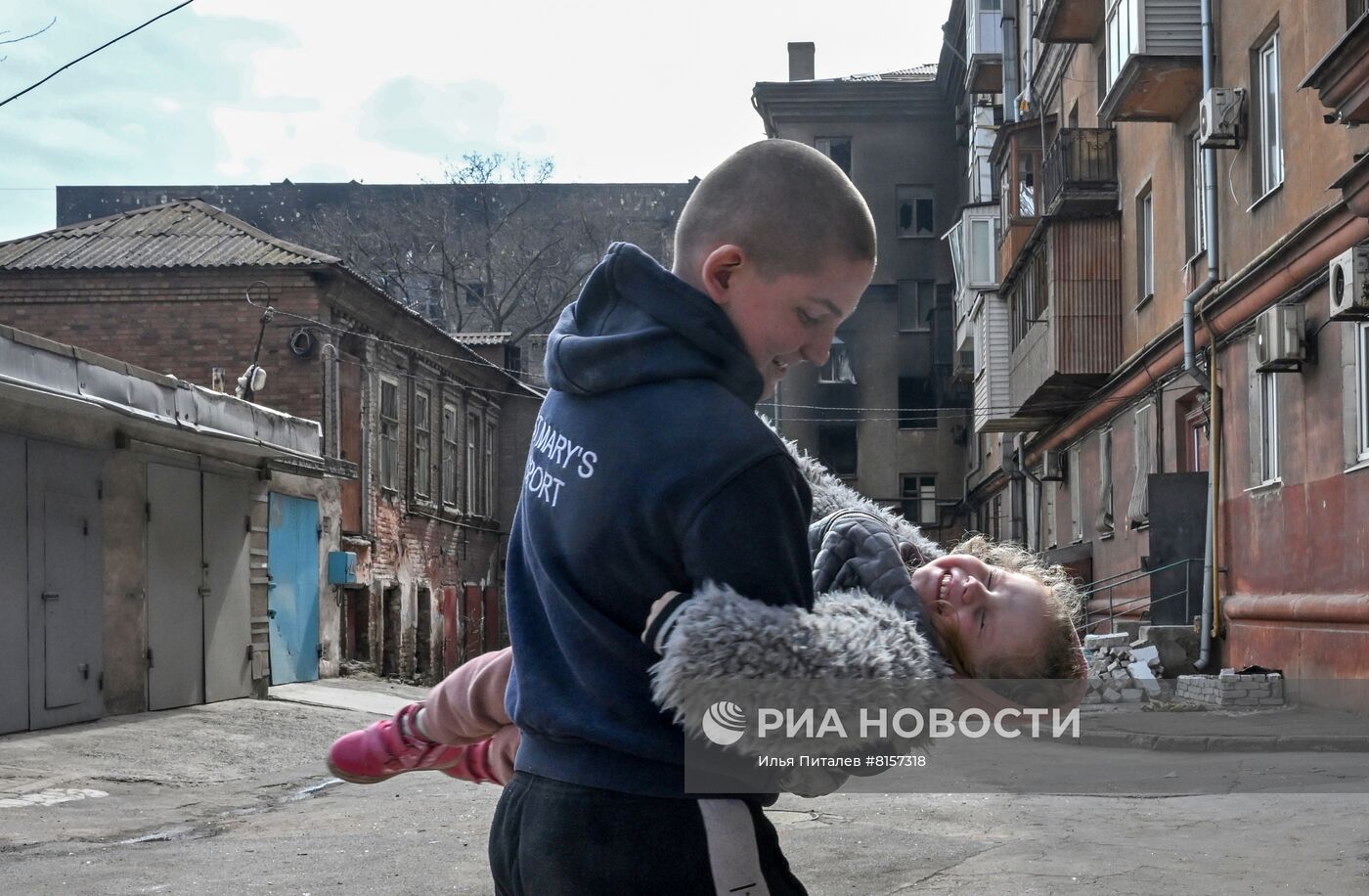 Повседневная жизнь в Мариуполе