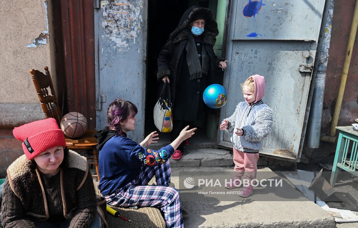 Повседневная жизнь в Мариуполе