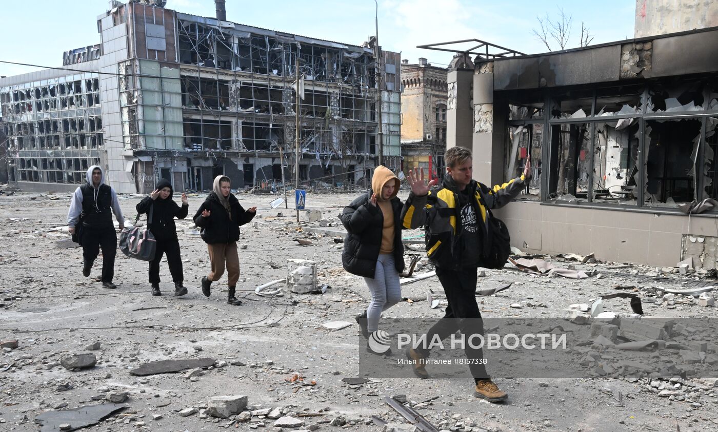 Повседневная жизнь в Мариуполе