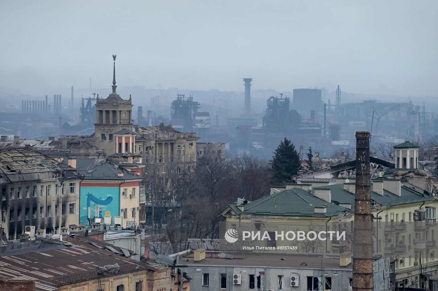 Продолжаются бои за Мариуполь