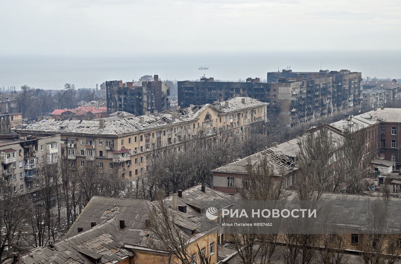 Продолжаются бои за Мариуполь