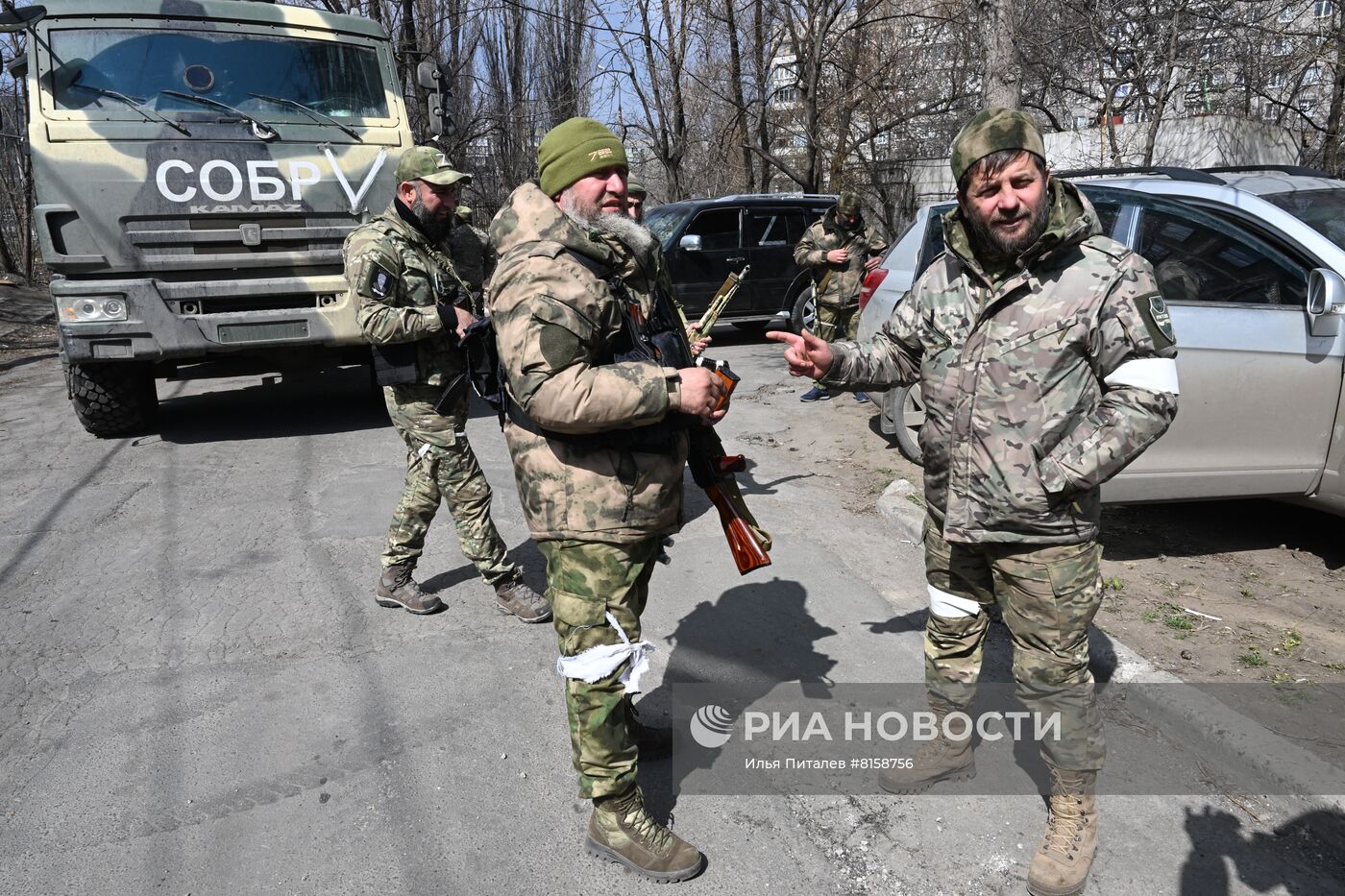 Бойцы батальона "Ахмат" в Мариуполе