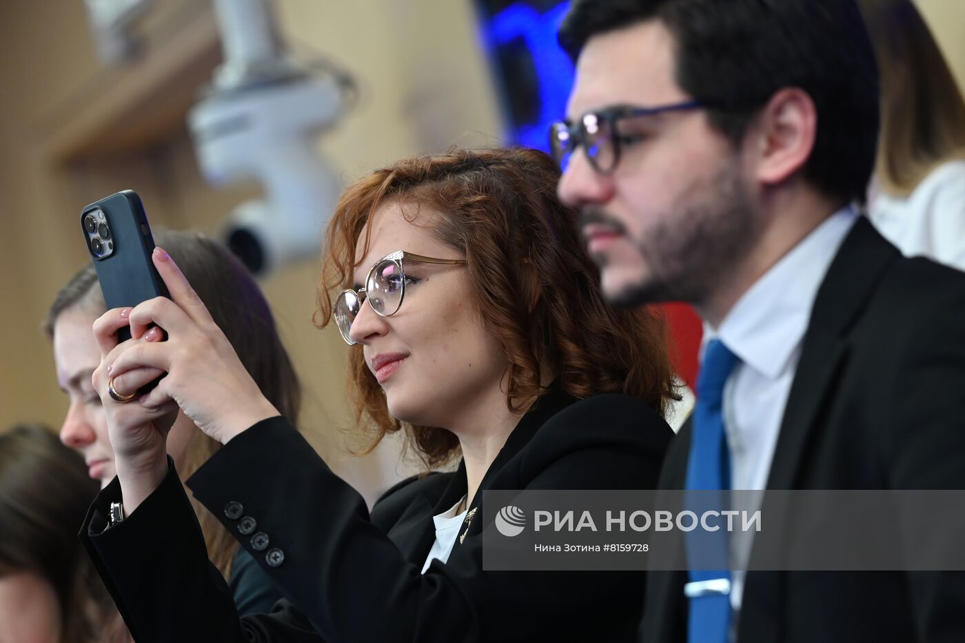 XIII Всероссийский форум деловых СМИ "Деловые СМИ России в новых экономических условиях"