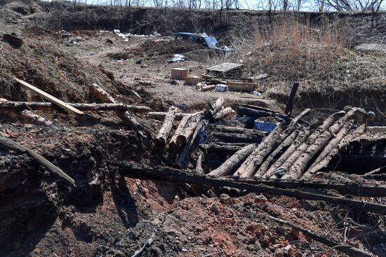 Войска ЛНР заняли опорный пункт ВСУ у поселка Новотошковский