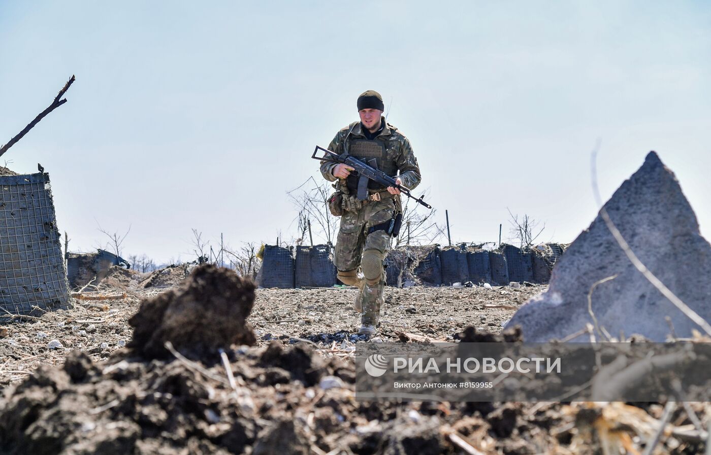 Войска ЛНР заняли опорный пункт ВСУ у поселка Новотошковский