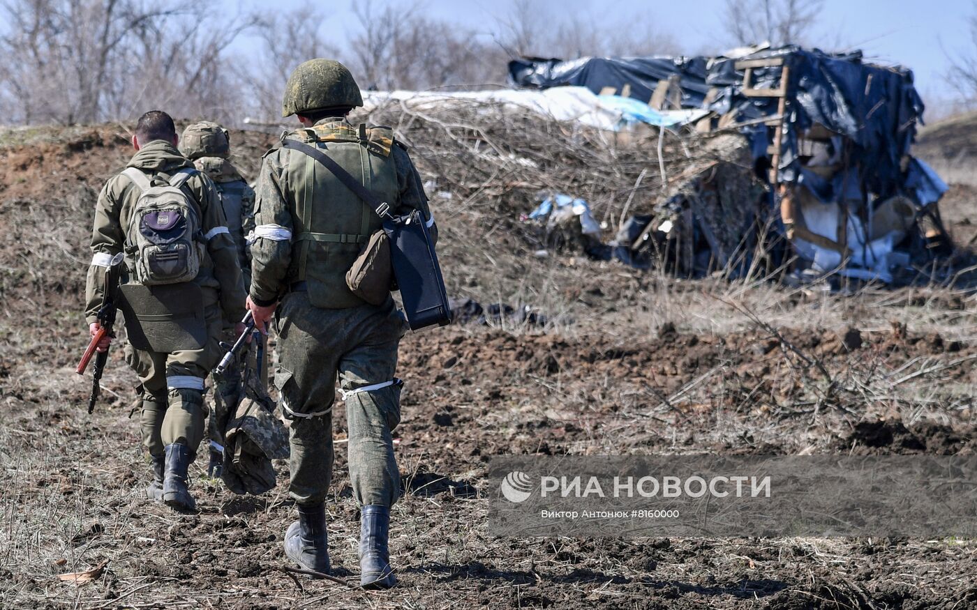 Войска ЛНР заняли опорный пункт ВСУ у поселка Новотошковский
