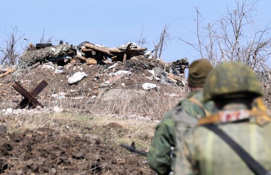 Войска ЛНР заняли опорный пункт ВСУ у поселка Новотошковский