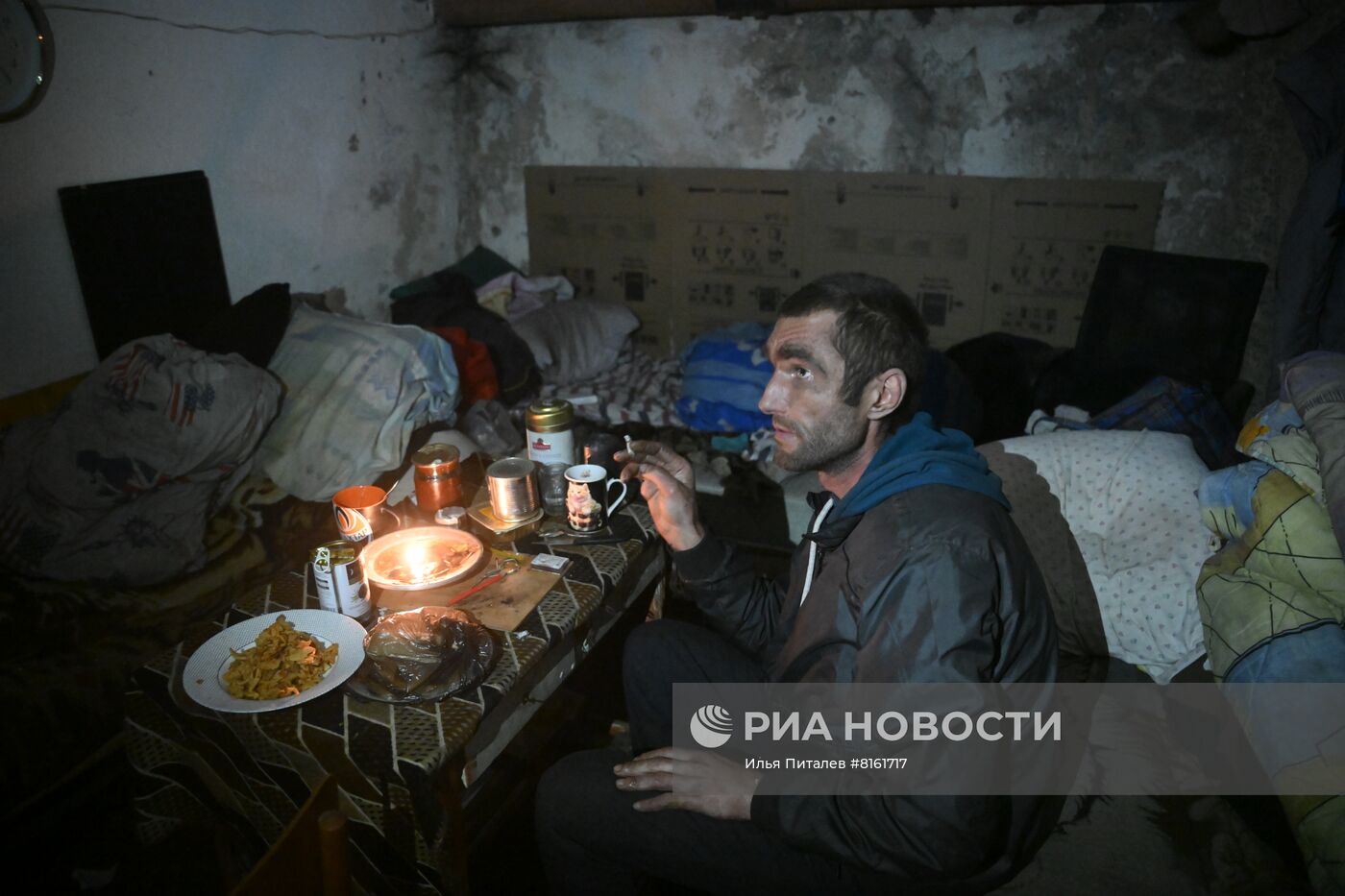 Бойцы НМ ДНР на передовой в Мариуполе