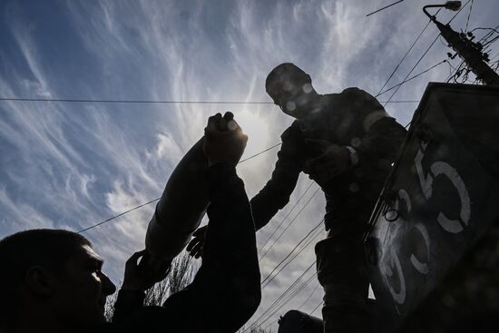 Продолжается освобождение Мариуполя