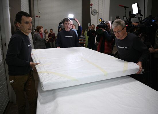 Возвращение российских картин с выставок из Италии и Японии в Россию