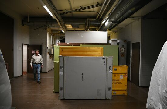 Возвращение российских картин с выставок из Италии и Японии в Россию