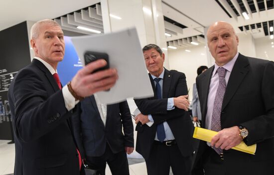 Встреча вице-премьера РФ Д. Чернышенко с представителями спортивной отрасли по вопросам поддержки