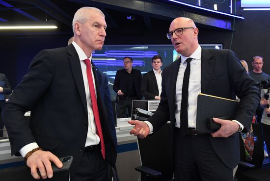 Встреча вице-премьера РФ Д. Чернышенко с представителями спортивной отрасли по вопросам поддержки