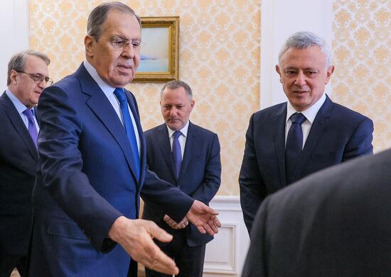 Встреча главы МИД РФ С. Лаврова с председателем Ливанского христианского движения "Марода" С. Франжье