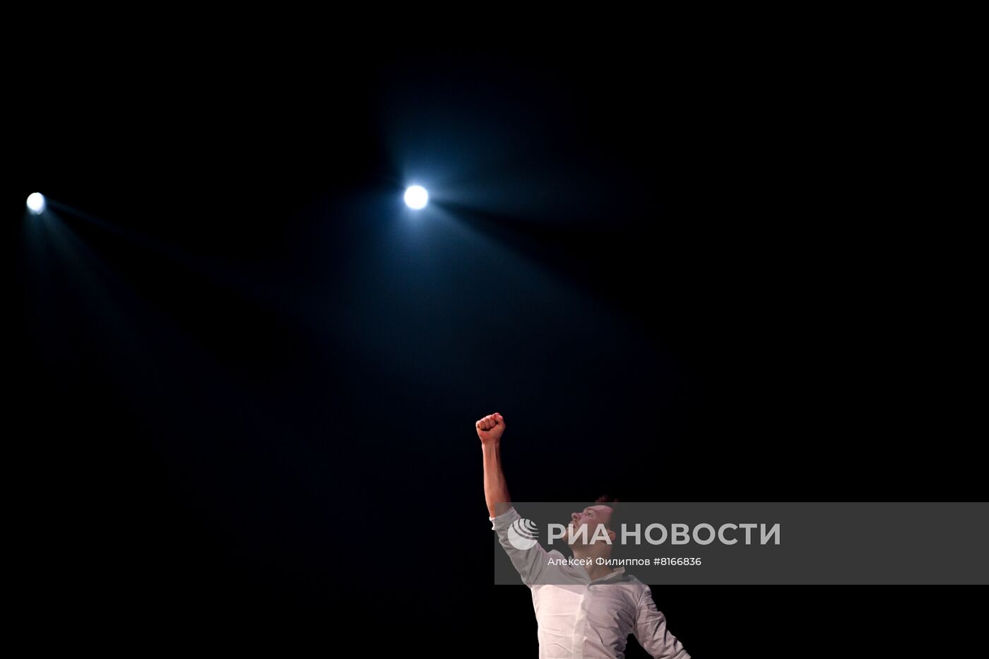 Юбилейное гала-шоу "Ледниковый период"