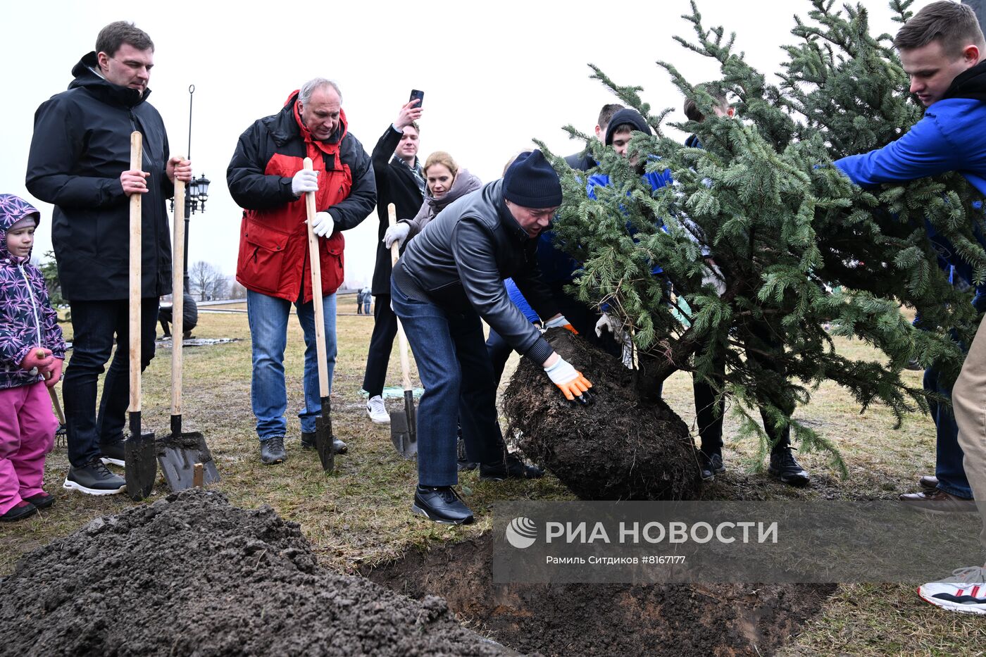 Общегородской субботник в Москве