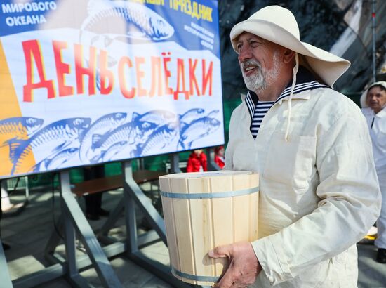 Праздник "День селедки" в Калининграде