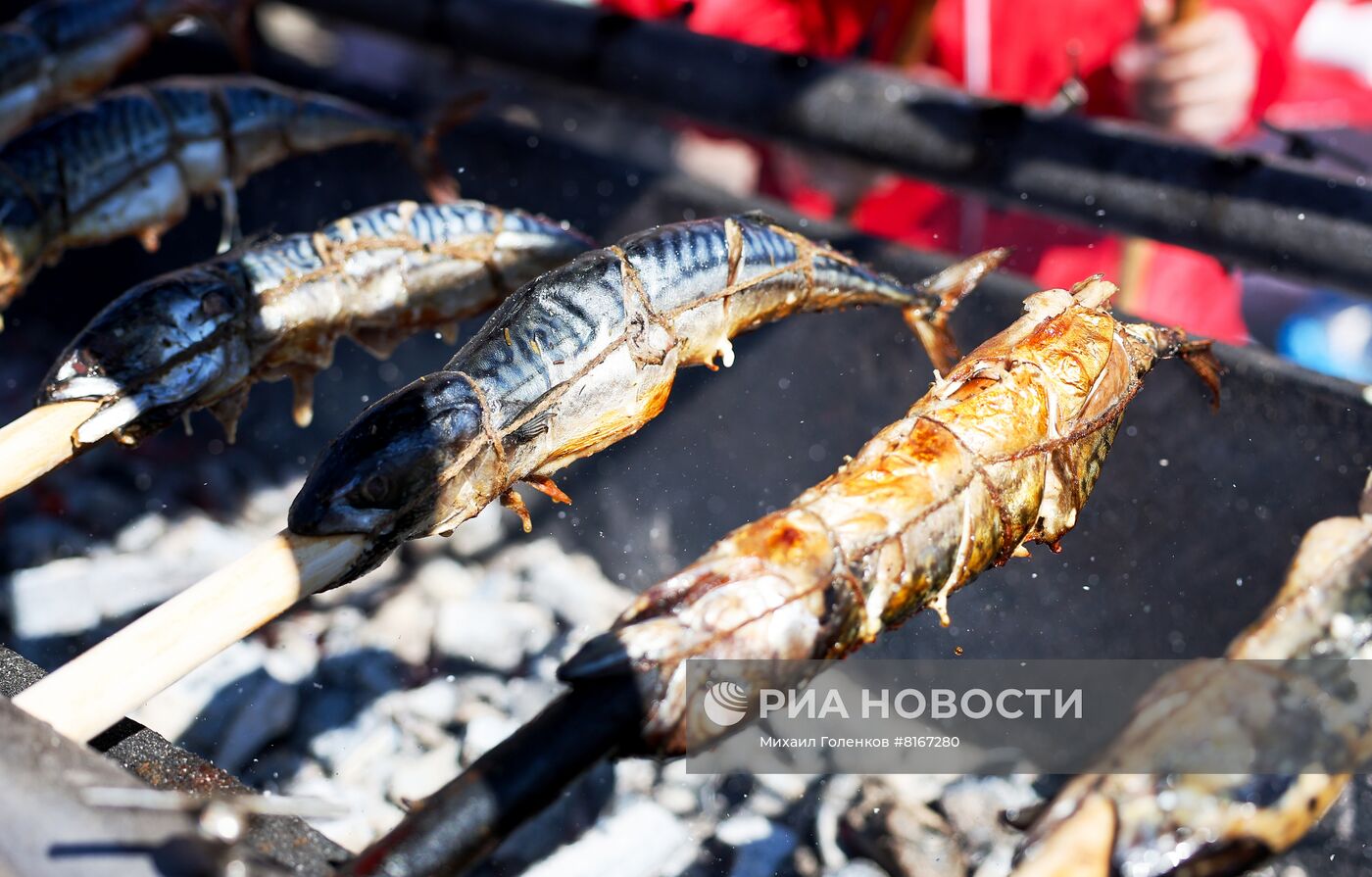 Праздник "День селедки" в Калининграде