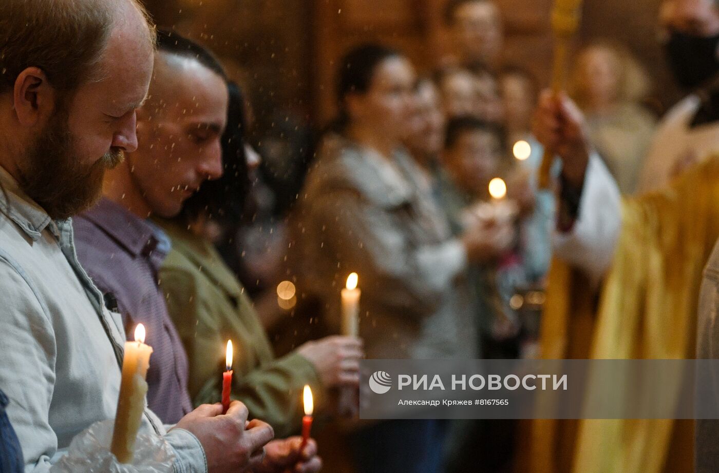 Празднование католической Пасхи в России