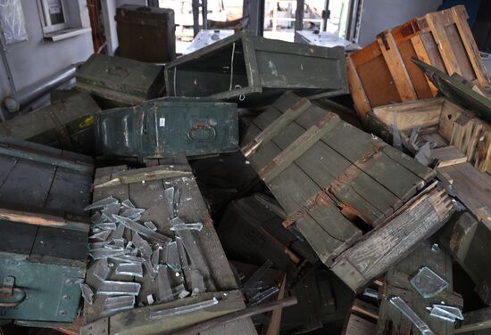 Мариупольский металлургический комбинат имени Ильича после освобождения от националистов