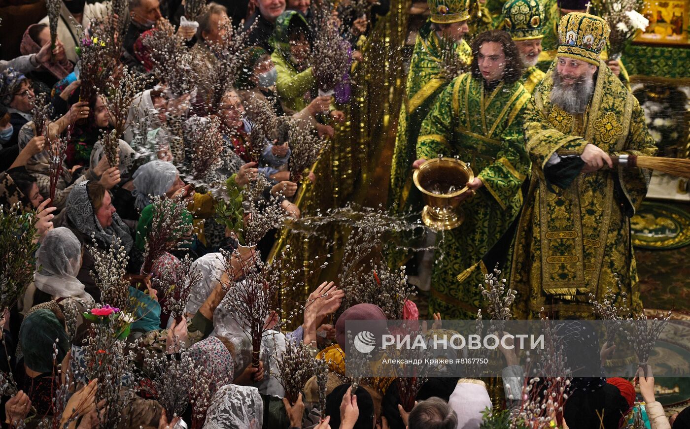 Вербное воскресенье в регионах России
