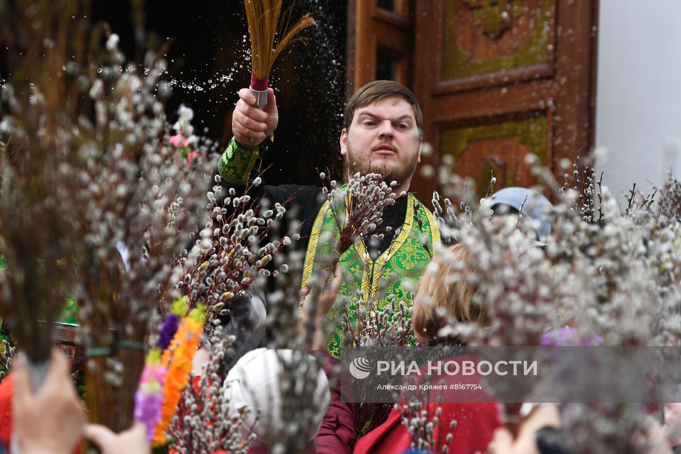 Вербное воскресенье в регионах России