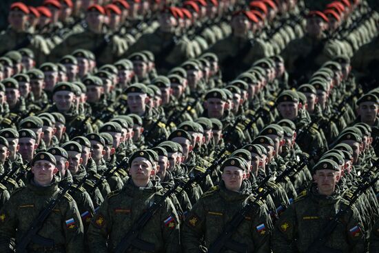 Совместная репетиция парада Победы на полигоне Алабино 