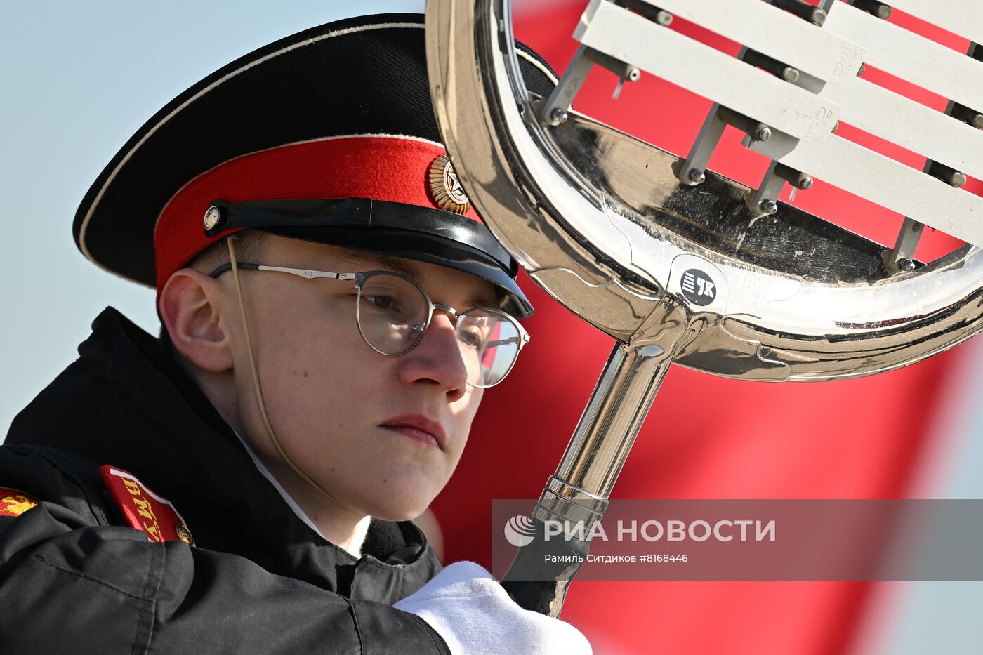 Совместная репетиция парада Победы на полигоне Алабино