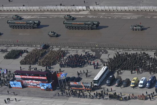 Совместная репетиция парада Победы на полигоне Алабино 