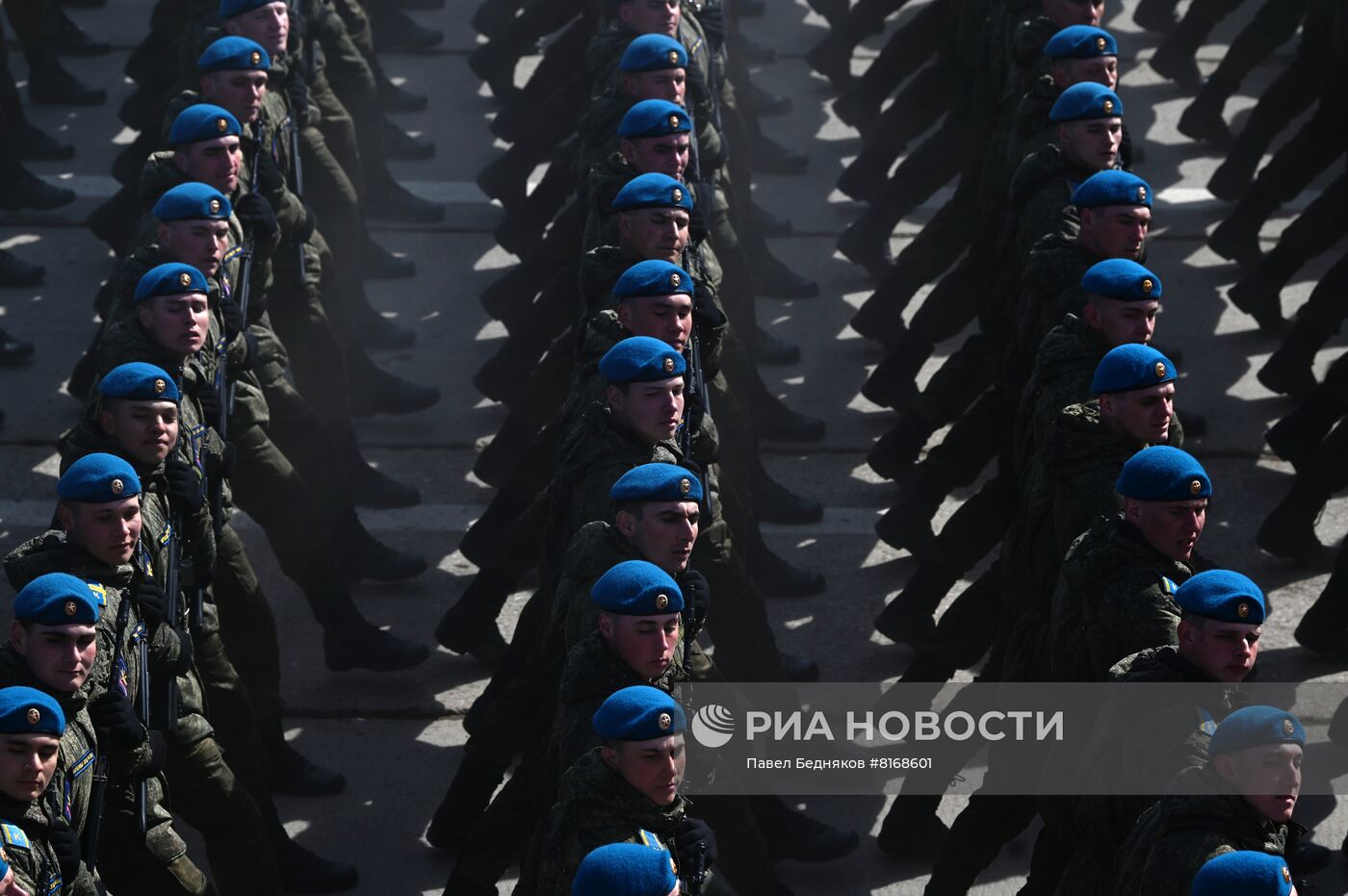 Совместная репетиция парада Победы на полигоне Алабино