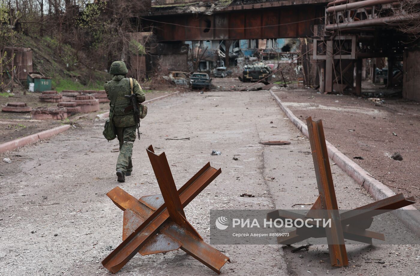 Комбинат имени Ильича в Мариуполе после освобождения от боевиков