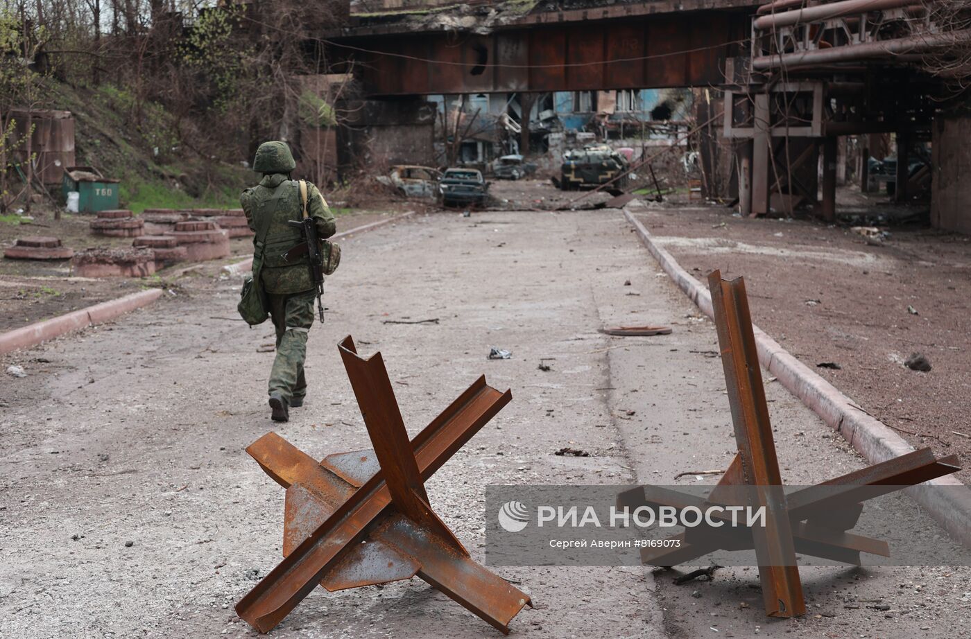 Комбинат имени Ильича в Мариуполе после освобождения от боевиков